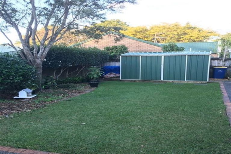 Photo of property in 5 Westvale Avenue, Ranui, Auckland, 0612