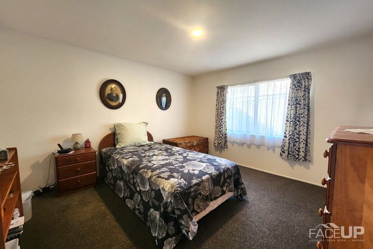 Photo of property in 12/18 Williams Road, Hobsonville, Auckland, 0618