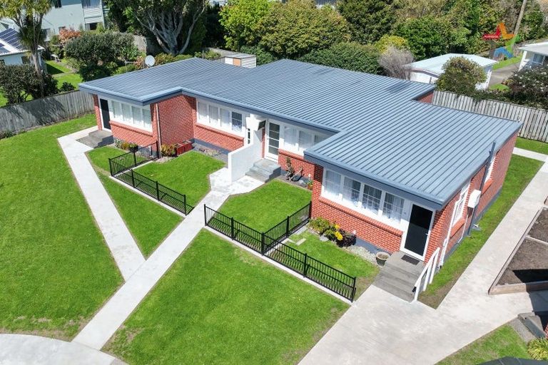 Photo of property in 4-6 Cottle Street, Avalon, Lower Hutt, 5011