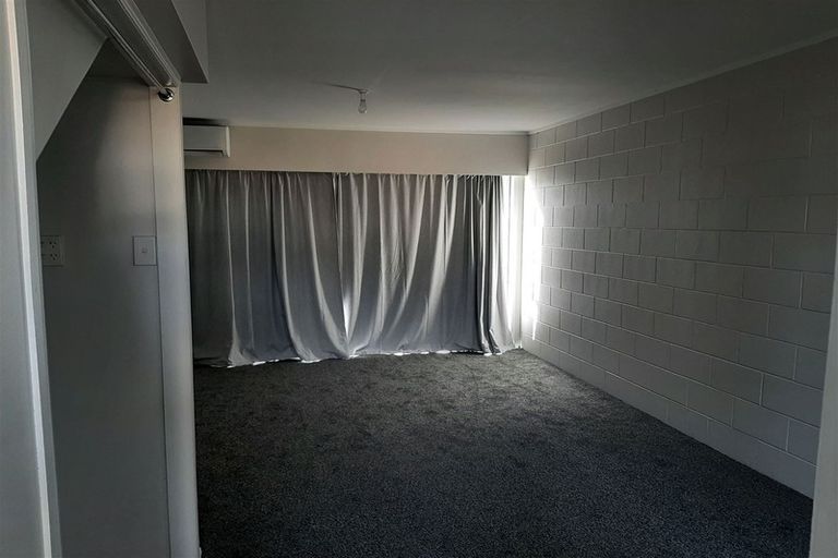 Photo of property in 3/45 Kenderdine Road, Papatoetoe, Auckland, 2025