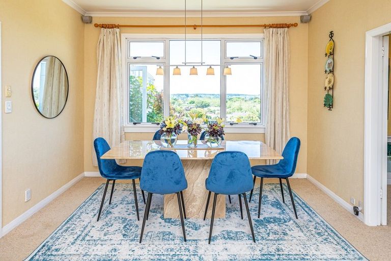 Photo of property in 6 Bristow Street, Saint Johns Hill, Whanganui, 4501