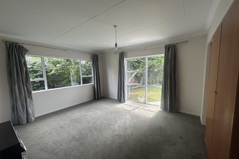 Photo of property in 5 Mcdonald Place, Awapuni, Palmerston North, 4412