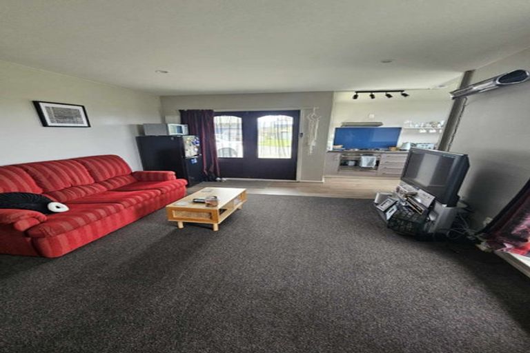 Photo of property in 35 Domett Street, Westport, 7825