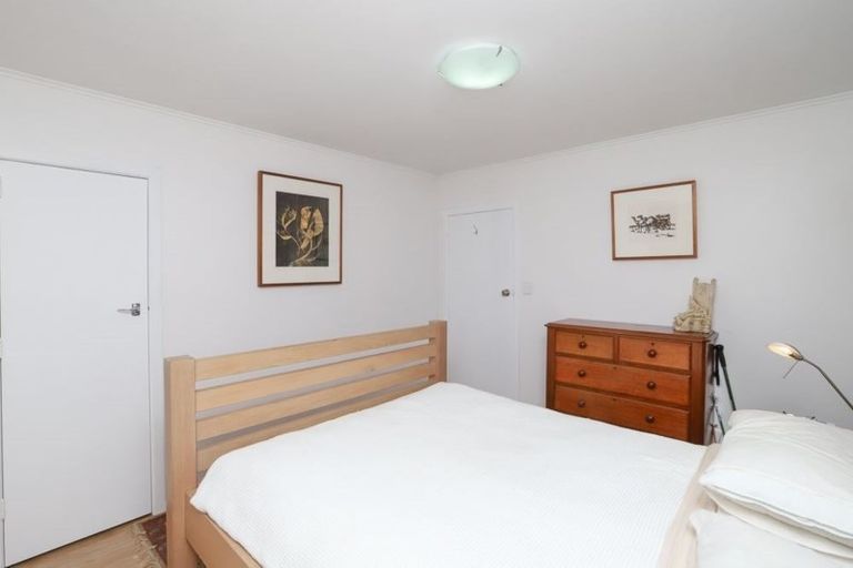 Photo of property in 21 Carrington Avenue, Hillcrest, Hamilton, 3216