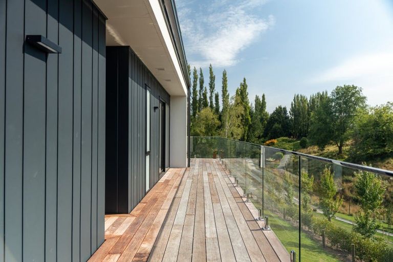 Photo of property in 13 Mitre Street, Gore, 9710