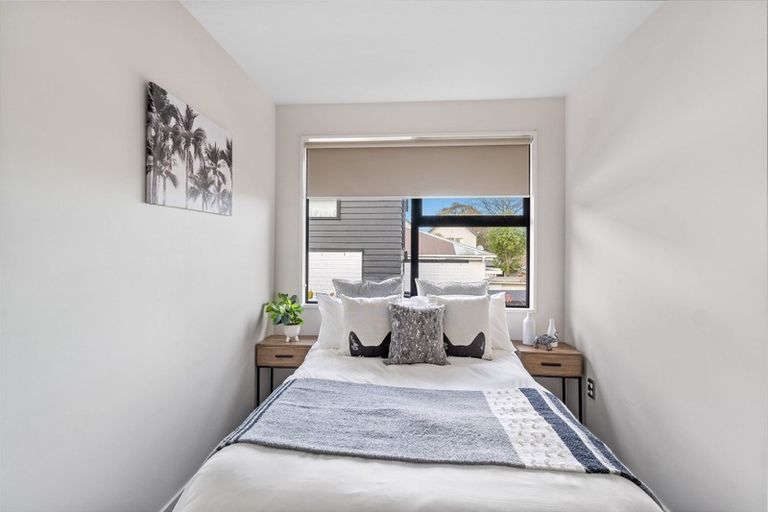 Photo of property in 4/22 Springfield Road, St Albans, Christchurch, 8014