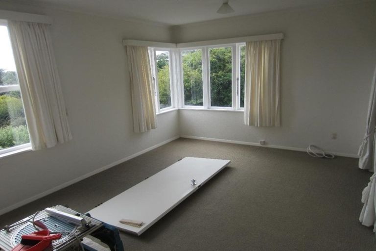 Photo of property in 15a Thornley Street, Titahi Bay, Porirua, 5022