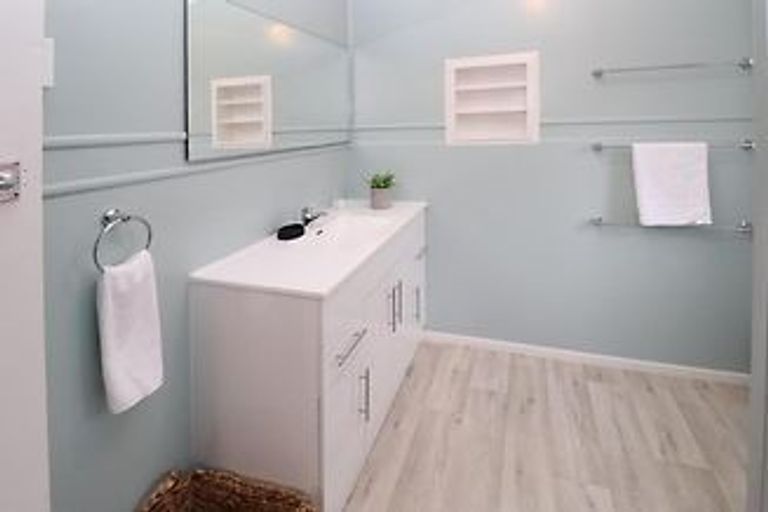 Photo of property in 135 Galloway Street, Hamilton East, Hamilton, 3216