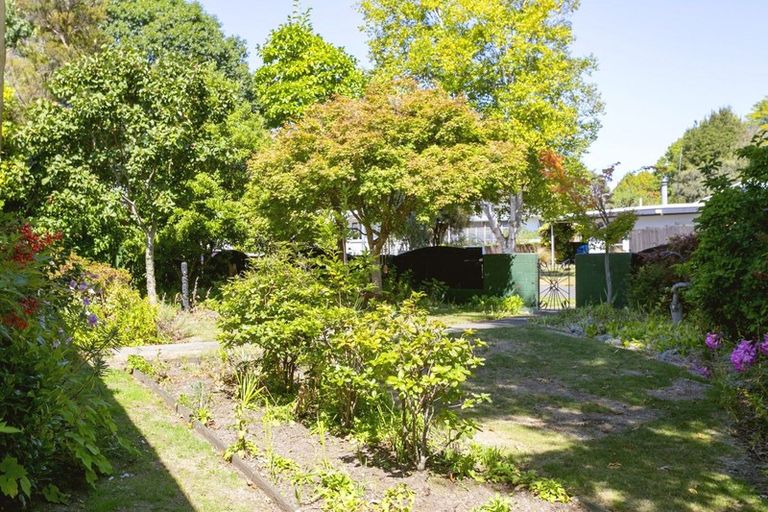 Photo of property in 20 Poihaere Street, Turangi, 3334