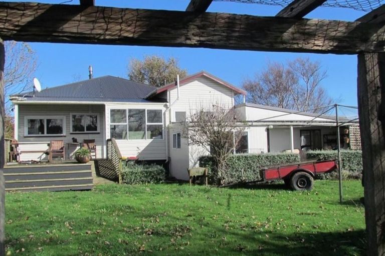 Photo of property in 30 Mason Road, Hawera, 4674