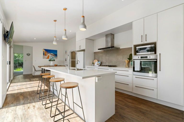 Photo of property in 26 Hiria Crescent, Papamoa Beach, Papamoa, 3118