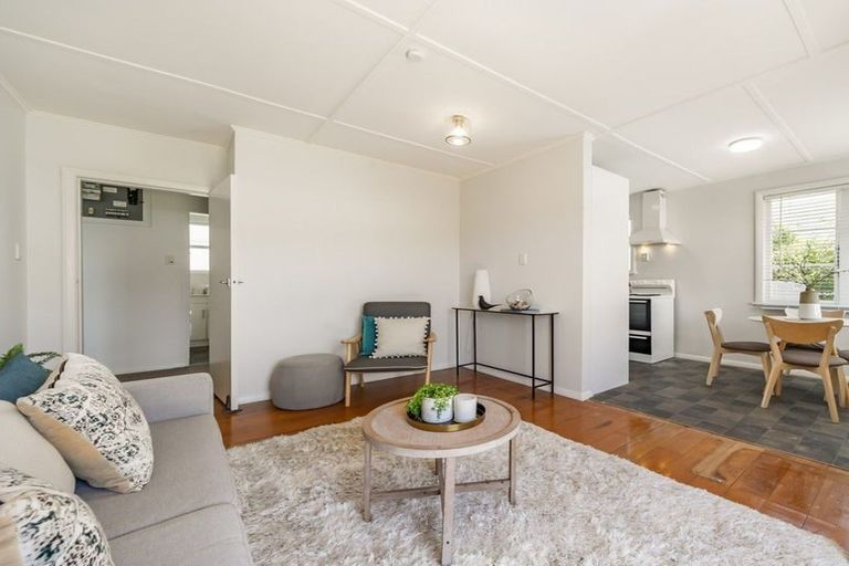 Photo of property in 28 Judd Crescent, Naenae, Lower Hutt, 5011