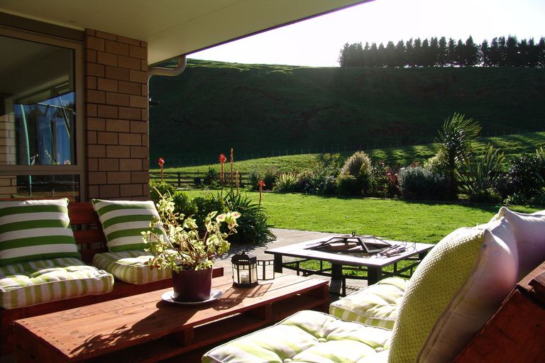 Photo of property in 158 Te Tahi Road, Puketotara, Te Awamutu, 3876