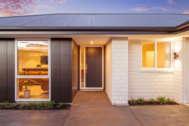 Photo of property in 8 Terrier Lane, Halswell, Christchurch, 8025