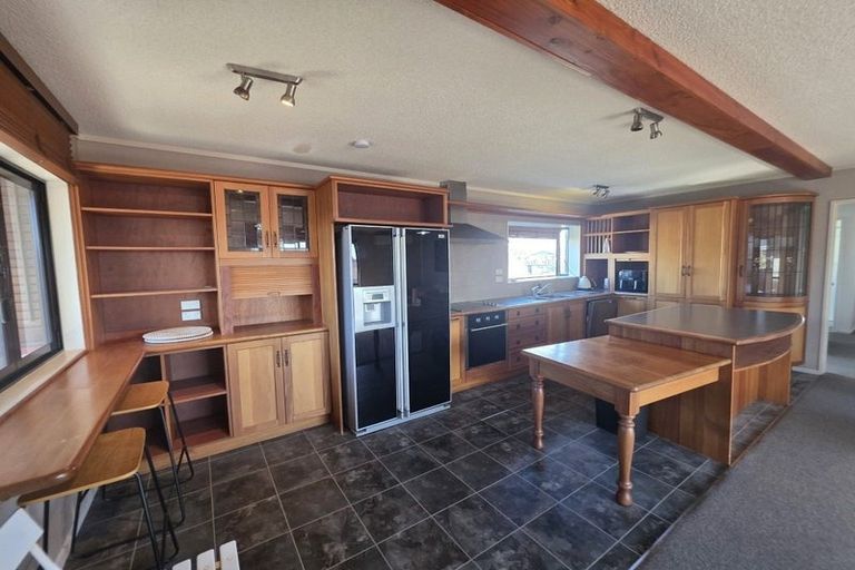 Photo of property in 128a Karewa Parade, Papamoa Beach, Papamoa, 3118