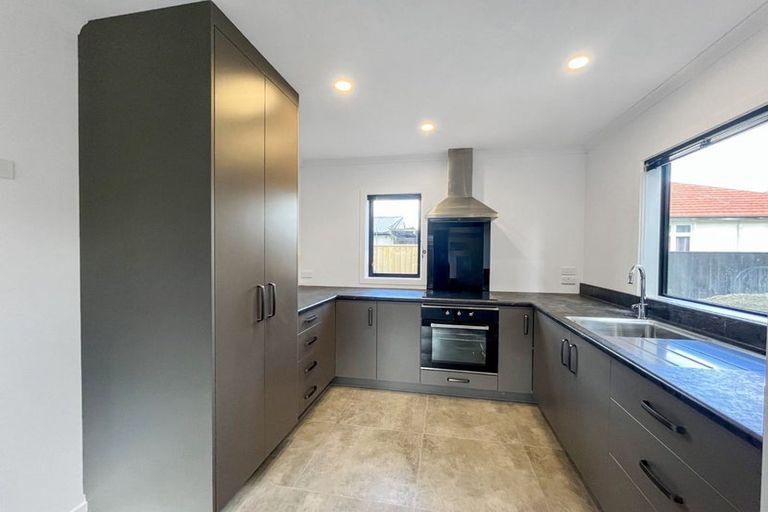 Photo of property in 85c Pitt Street, Palmerston North, 4410