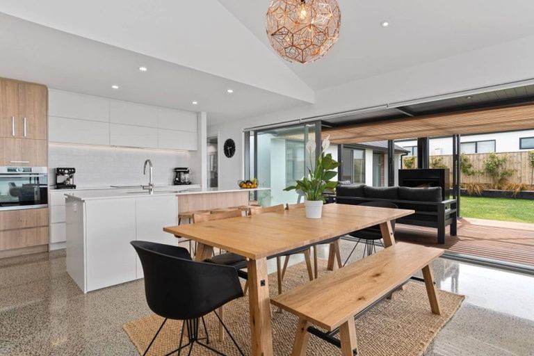 Photo of property in 71 Lynley Park Drive, Omokoroa, 3114