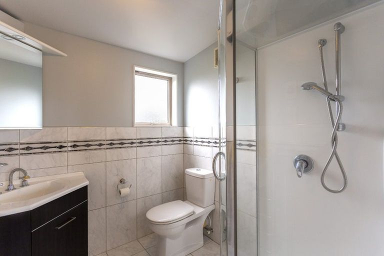 Photo of property in 2/48 Colwyn Street, Bryndwr, Christchurch, 8053