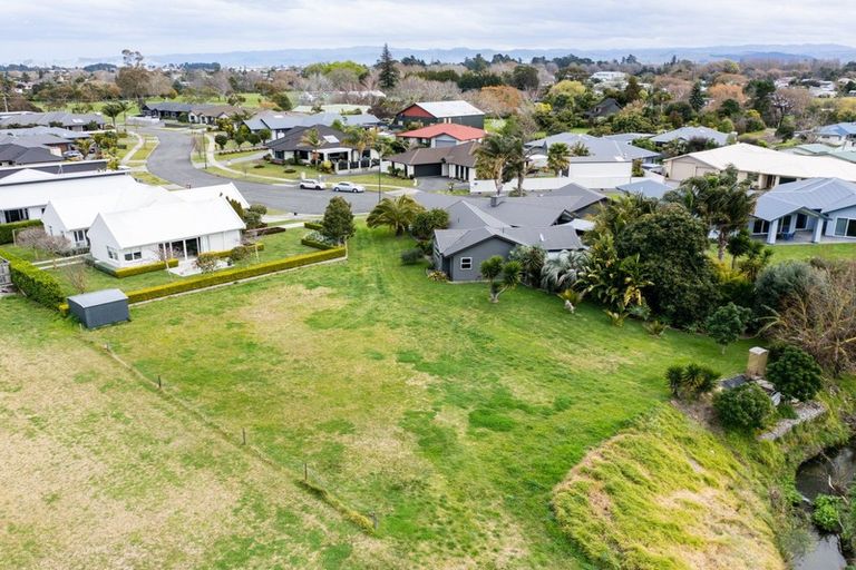 Photo of property in 17 Charteris Rise, Riverdale, Gisborne, 4010