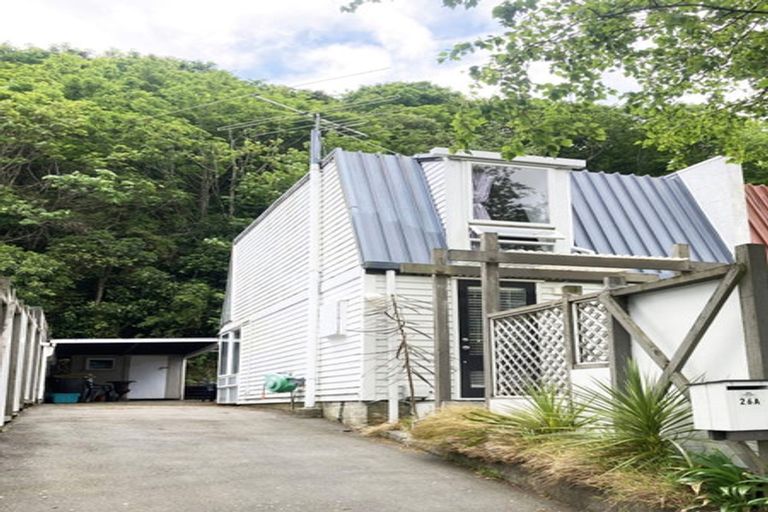 Photo of property in 26a Ranelagh Street, Karori, Wellington, 6012