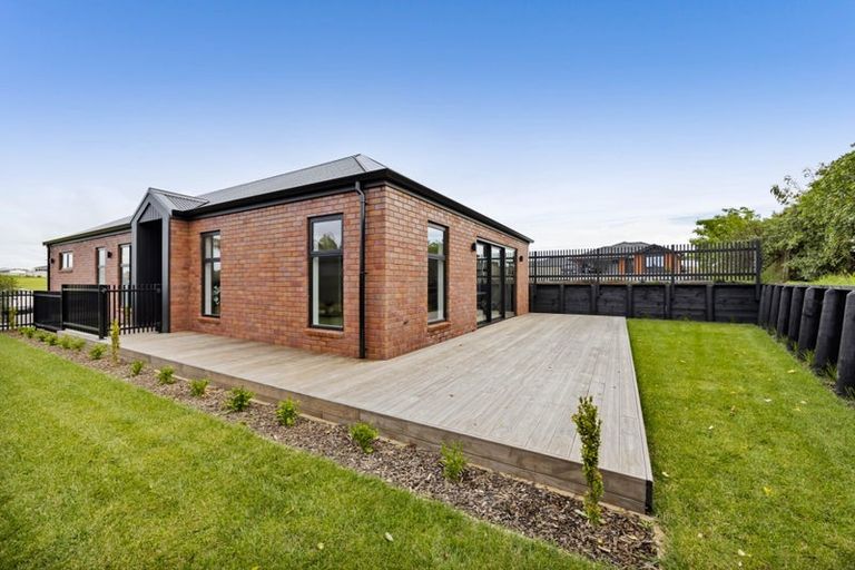 Photo of property in 15 Papawhero Drive, Bell Block, New Plymouth, 4312