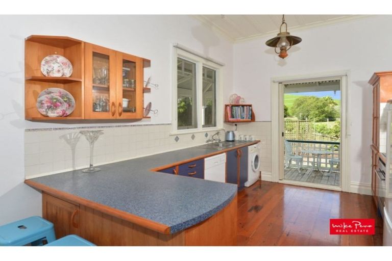 Photo of property in 243 Rosythe Road, Waipu, 0582