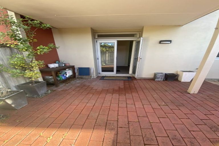 Photo of property in Marrakech Cafe, 43/305 Evans Bay Parade, Hataitai, Wellington, 6021