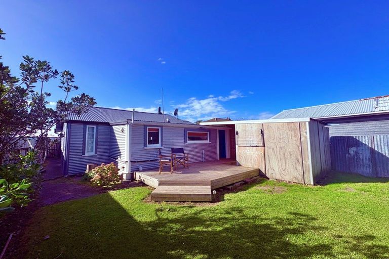 Photo of property in 98 Lucknow Street, Wairoa, 4108
