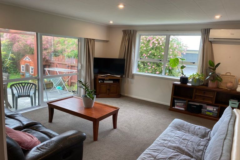 Photo of property in 11 Callender Terrace, Paraparaumu Beach, Paraparaumu, 5032