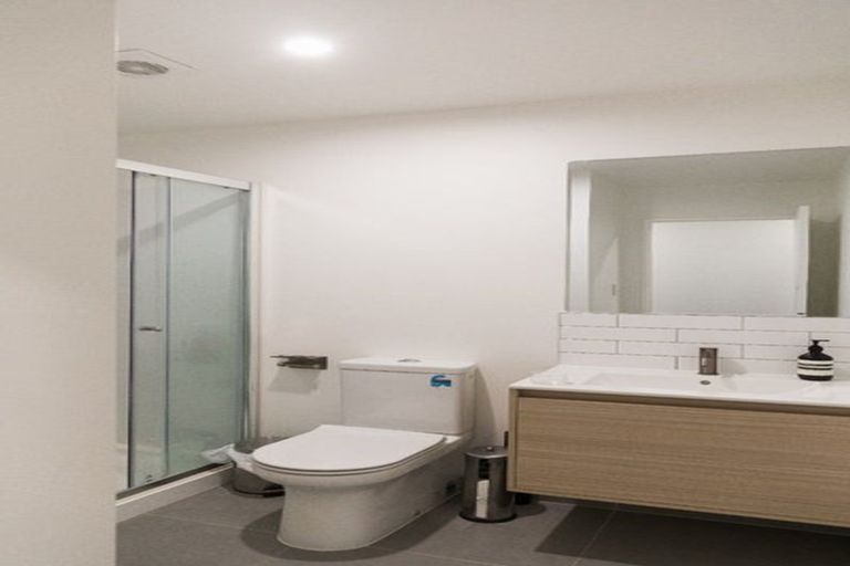 Photo of property in 3 Huri Street, Mangere Bridge, Auckland, 2022