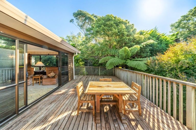 Photo of property in 417c Grays Road, Pauatahanui, Porirua, 5381