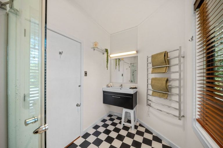 Photo of property in 72a Ahikouka Road, Ahikouka, Greytown, 5794