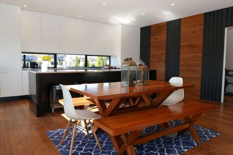 Photo of property in 1 Rostrevor Place, Mairehau, Christchurch, 8052