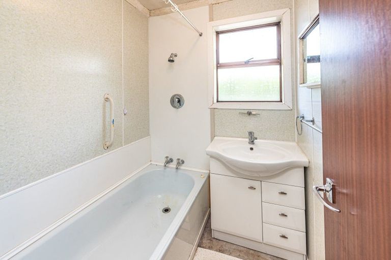 Photo of property in 20a Parkes Avenue, Saint Johns Hill, Whanganui, 4501