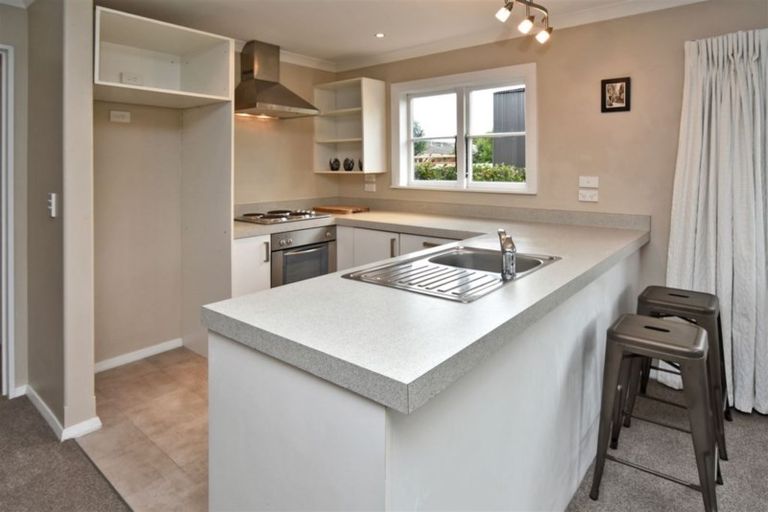 Photo of property in 38 Percy Street, Phillipstown, Christchurch, 8011