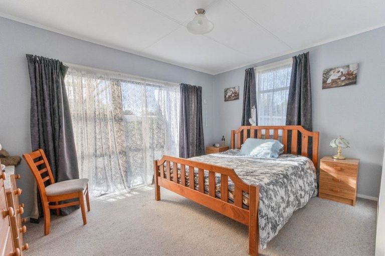 Photo of property in 9 Fergusson Street, Marton, 4710