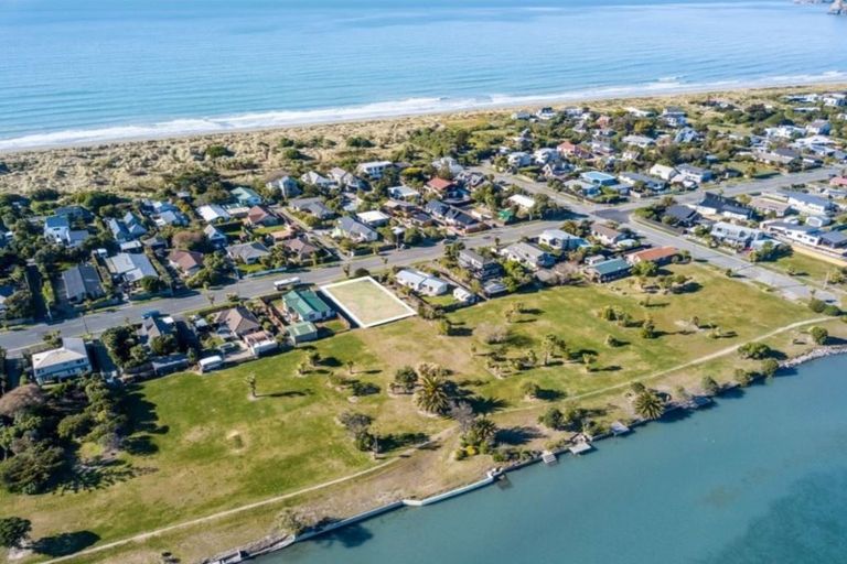 Photo of property in 142 Rocking Horse Road, Southshore, Christchurch, 8062