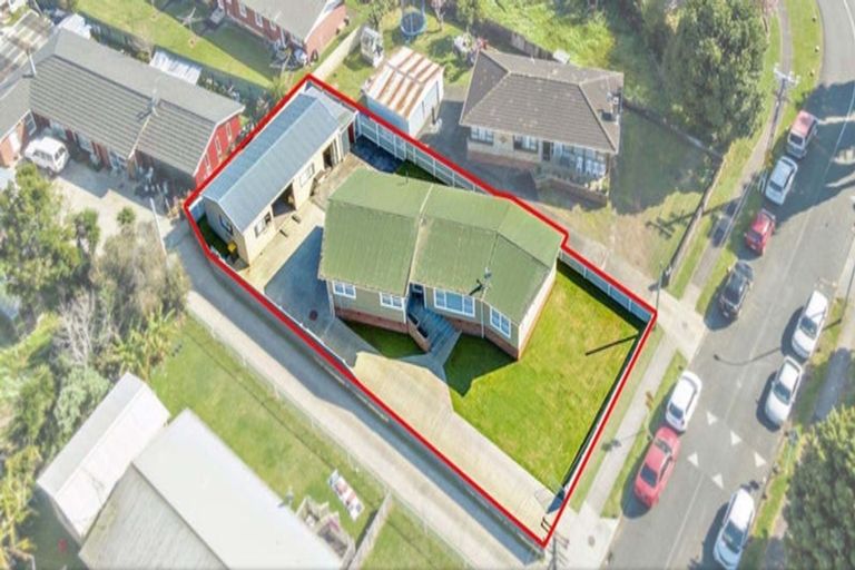 Photo of property in 41 Rosella Road, Mangere East, Auckland, 2024