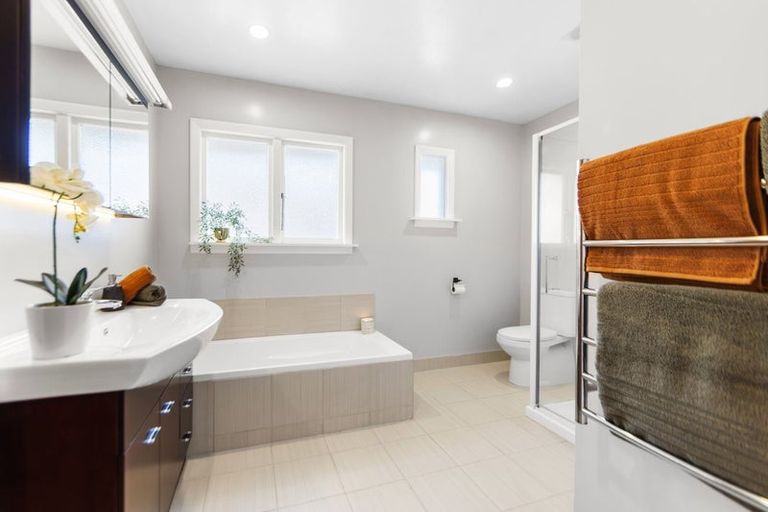 Photo of property in 23 Fenchurch Street, Northcote, Christchurch, 8052