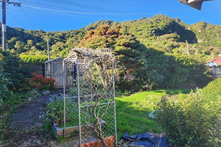 Photo of property in 172 Bright Street, Cobden, Greymouth, 7802