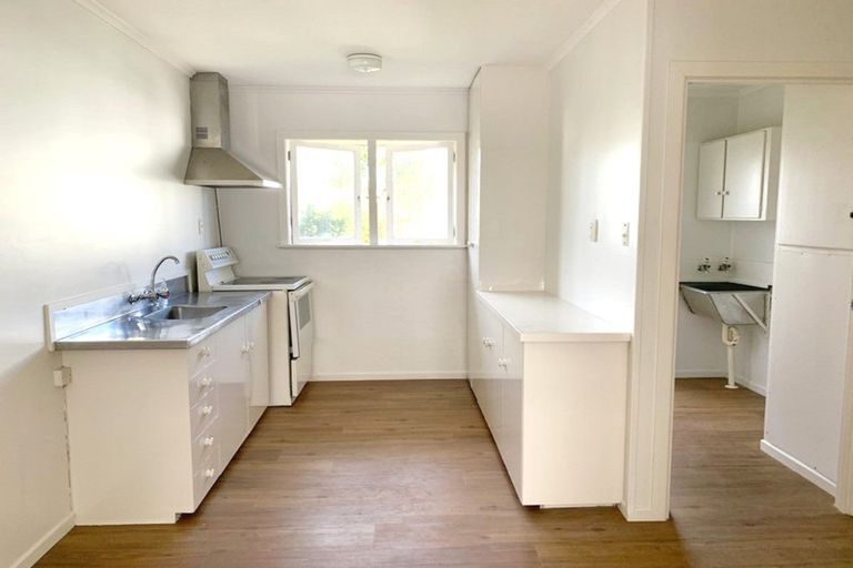 Photo of property in 1/6 Arabi Street, Sandringham, Auckland, 1041