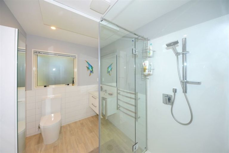 Photo of property in 12 Pasadena Place, Harewood, Christchurch, 8051