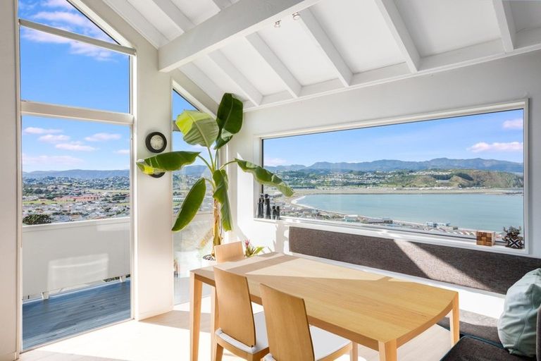 Photo of property in 39 Carlton Street, Melrose, Wellington, 6023