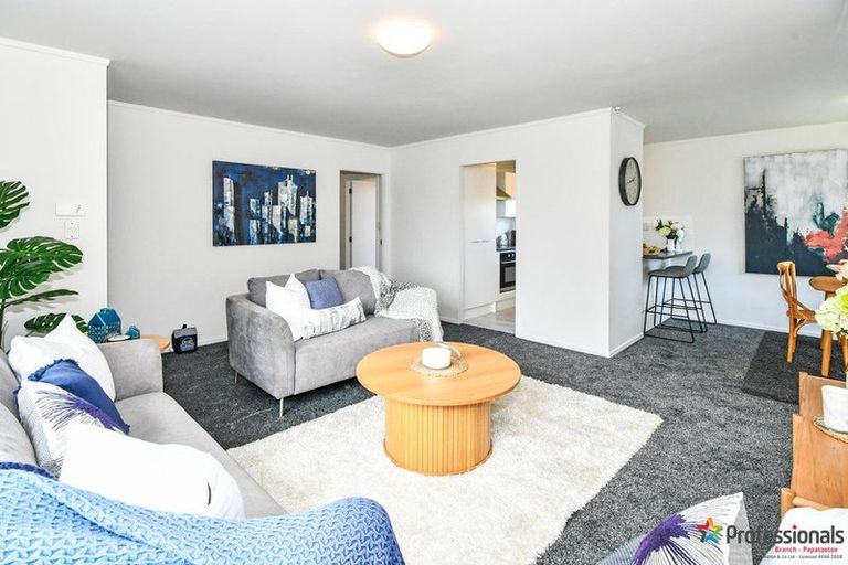 Photo of property in 183 Coxhead Road, Wattle Downs, Auckland, 2103