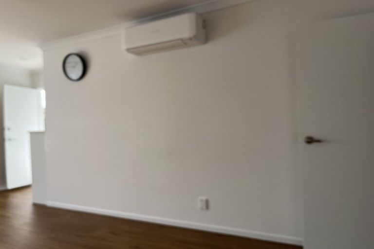 Photo of property in 3/73 Moana Avenue, One Tree Hill, Auckland, 1061