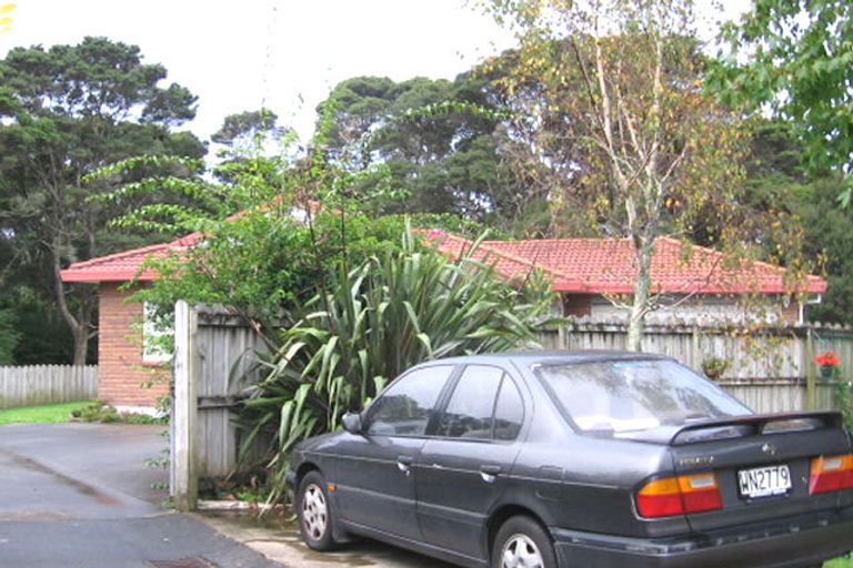 Photo of property in 32 Waimoko Glen, Swanson, Auckland, 0612