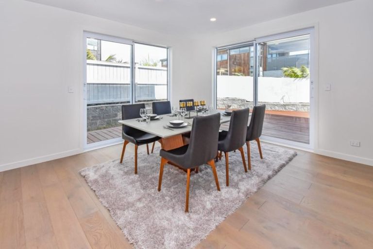 Photo of property in 16 Milano Boulevard, Karaka, Papakura, 2113