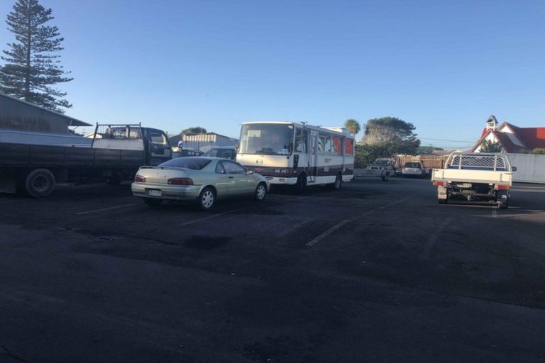 Photo of property in 38 Mclean Street, Strandon, New Plymouth, 4312