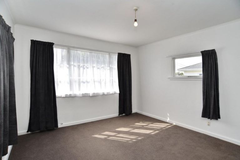 Photo of property in 32 Amyes Road, Hornby, Christchurch, 8042