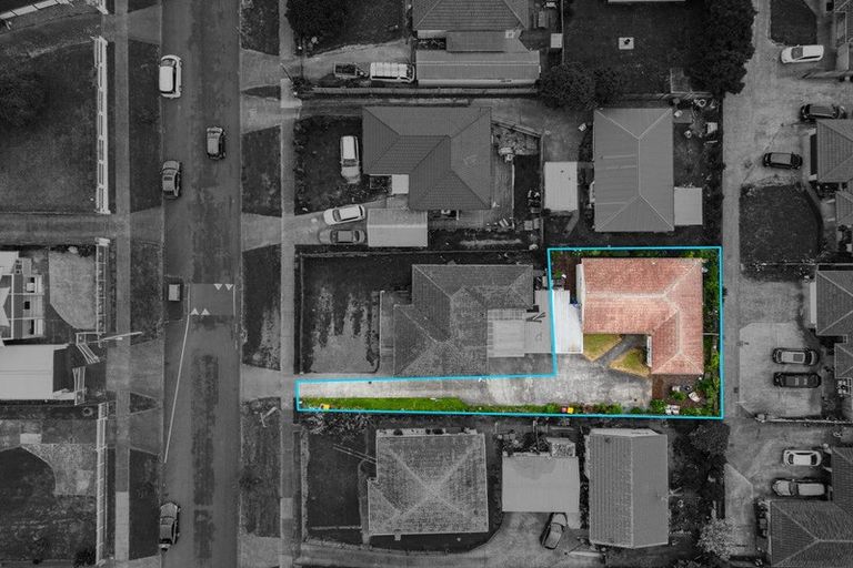 Photo of property in 30a Royton Avenue, Mangere East, Auckland, 2024